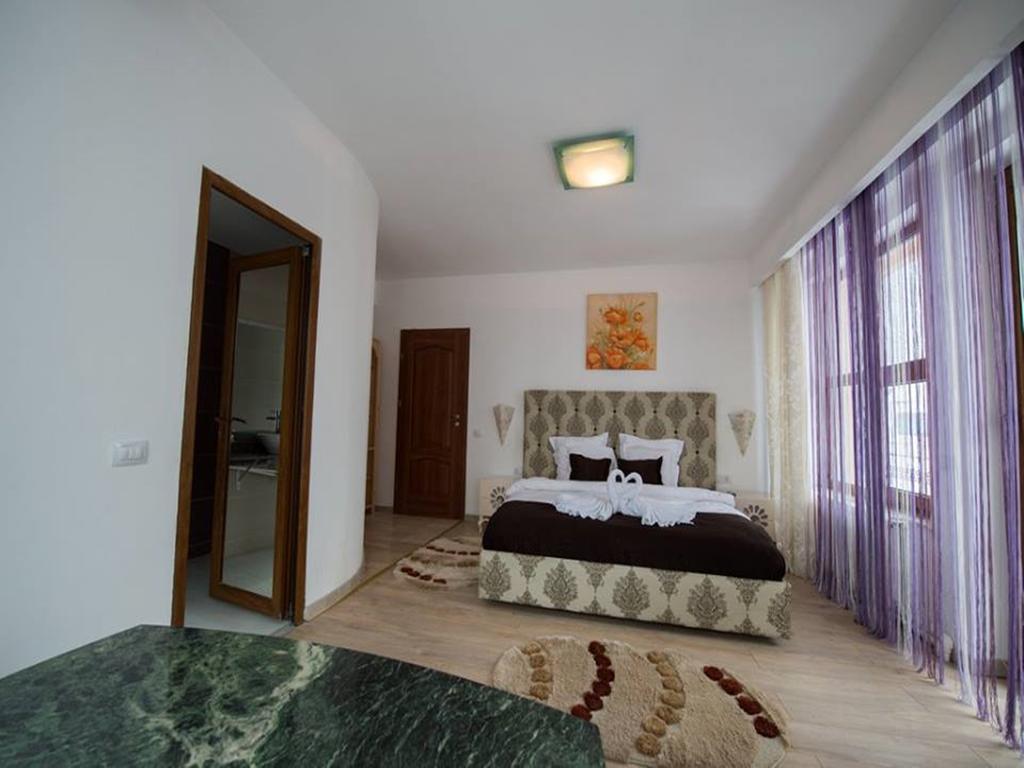 Pensiunea Alexandra Predeal Exterior foto